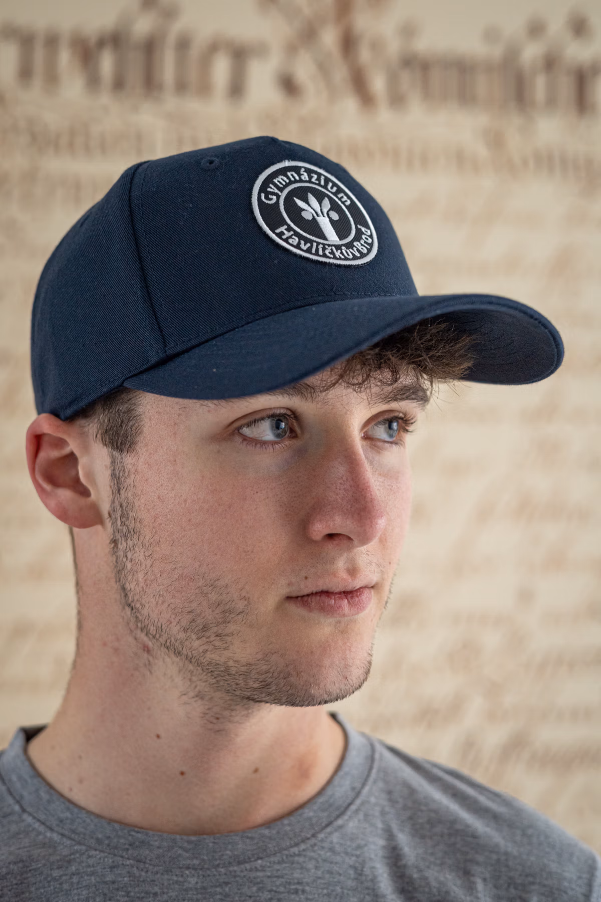 Kšiltovka s ohnutým kšiltem - 2